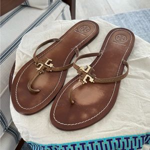 Tory Burch leather thong sandals 10M with dust bag